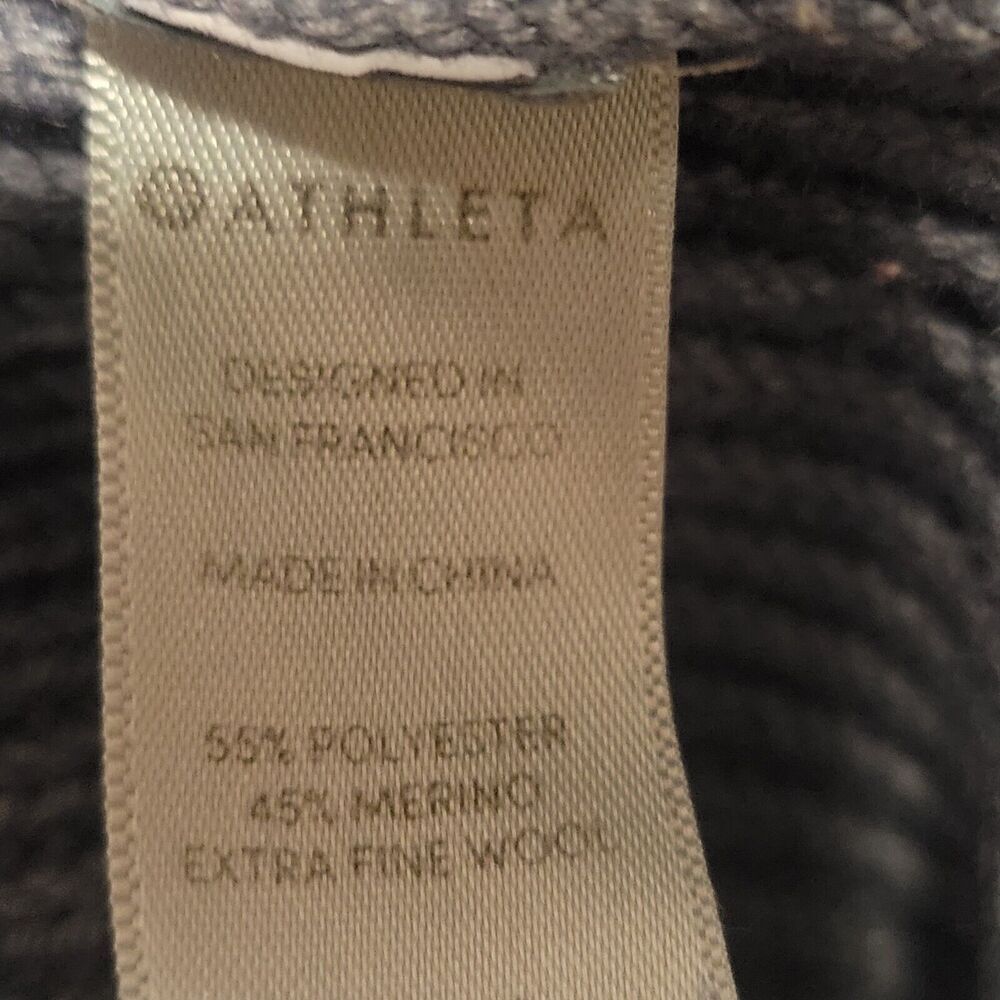Athleta XSmall Sweater Hanover Refined V-Neck Pullover Poly/ Ex Fine Merino Wool - Picture 9 of 9